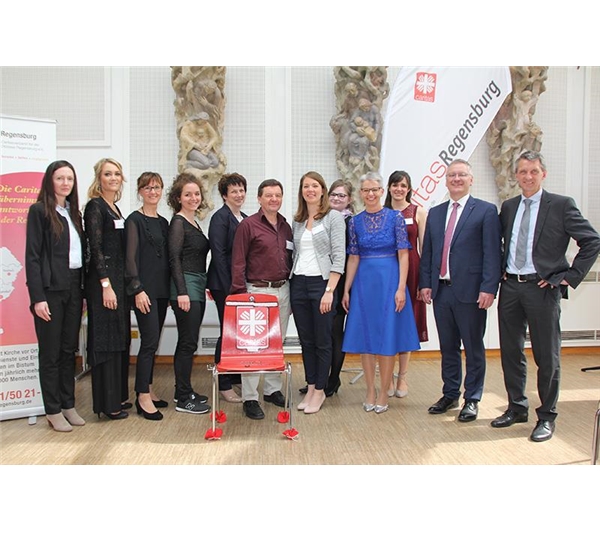 Frauen in der kampagne il, das männer sucht